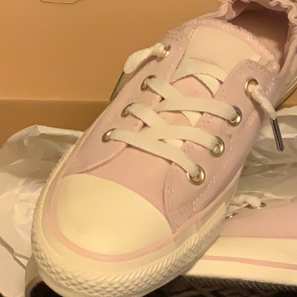 Women's Light Purple Converse Shoreline Canvas Sneakers